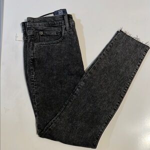 GAP TRUE SKINNY ANKLE SKY HIGH / BLACK 
Size 28/6 Petite Brand NEW